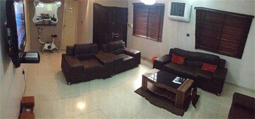 Number 95 Suites Lagos Extérieur photo
